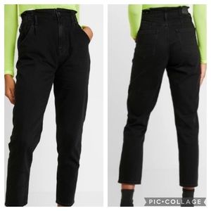 American Eagle Sz 14 Black High Waist Pleated Straight Leg Mom Jeans Faded Black